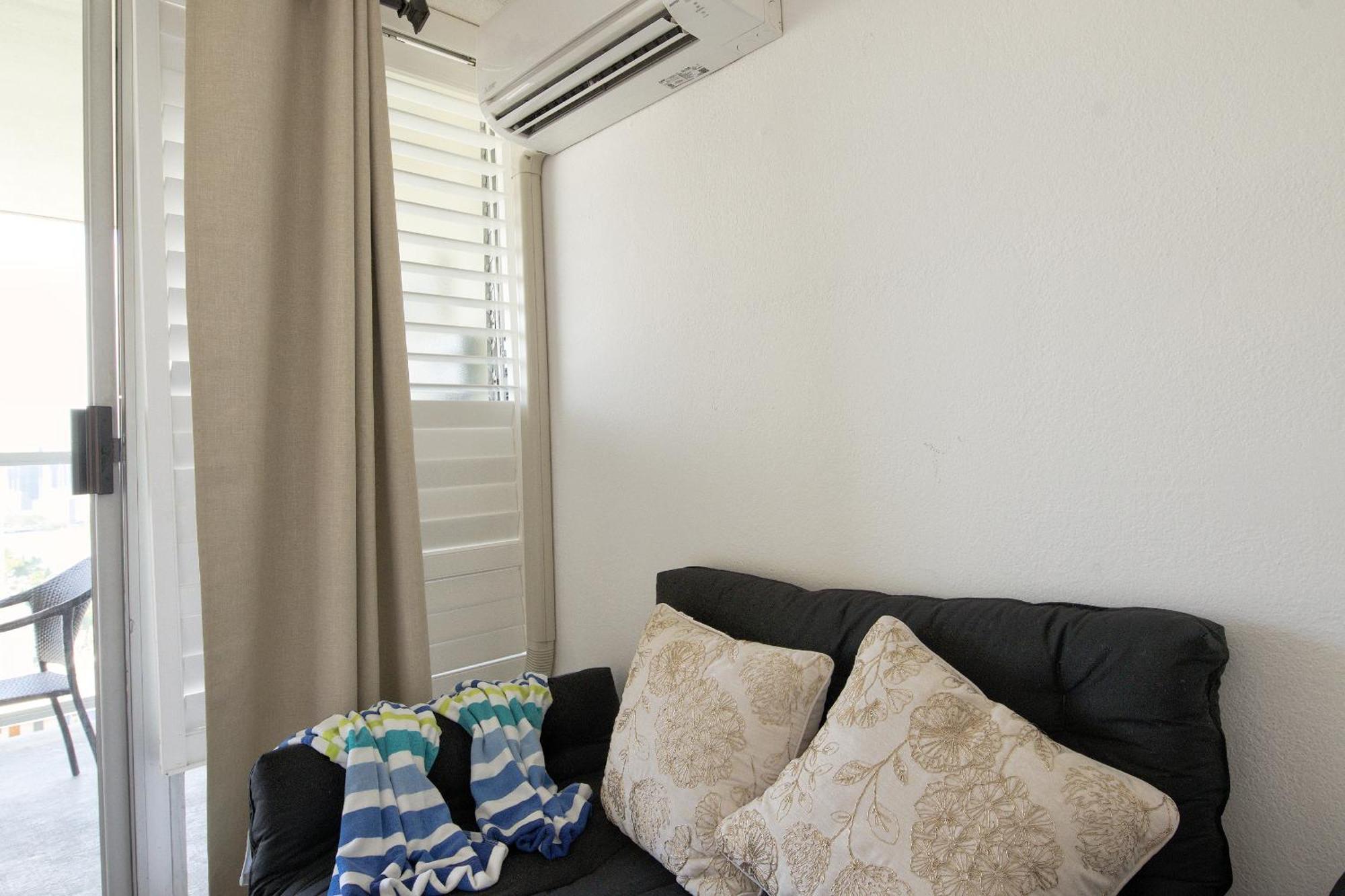 Waikiki Luxury High Wtih Views & Apartment Honolulu